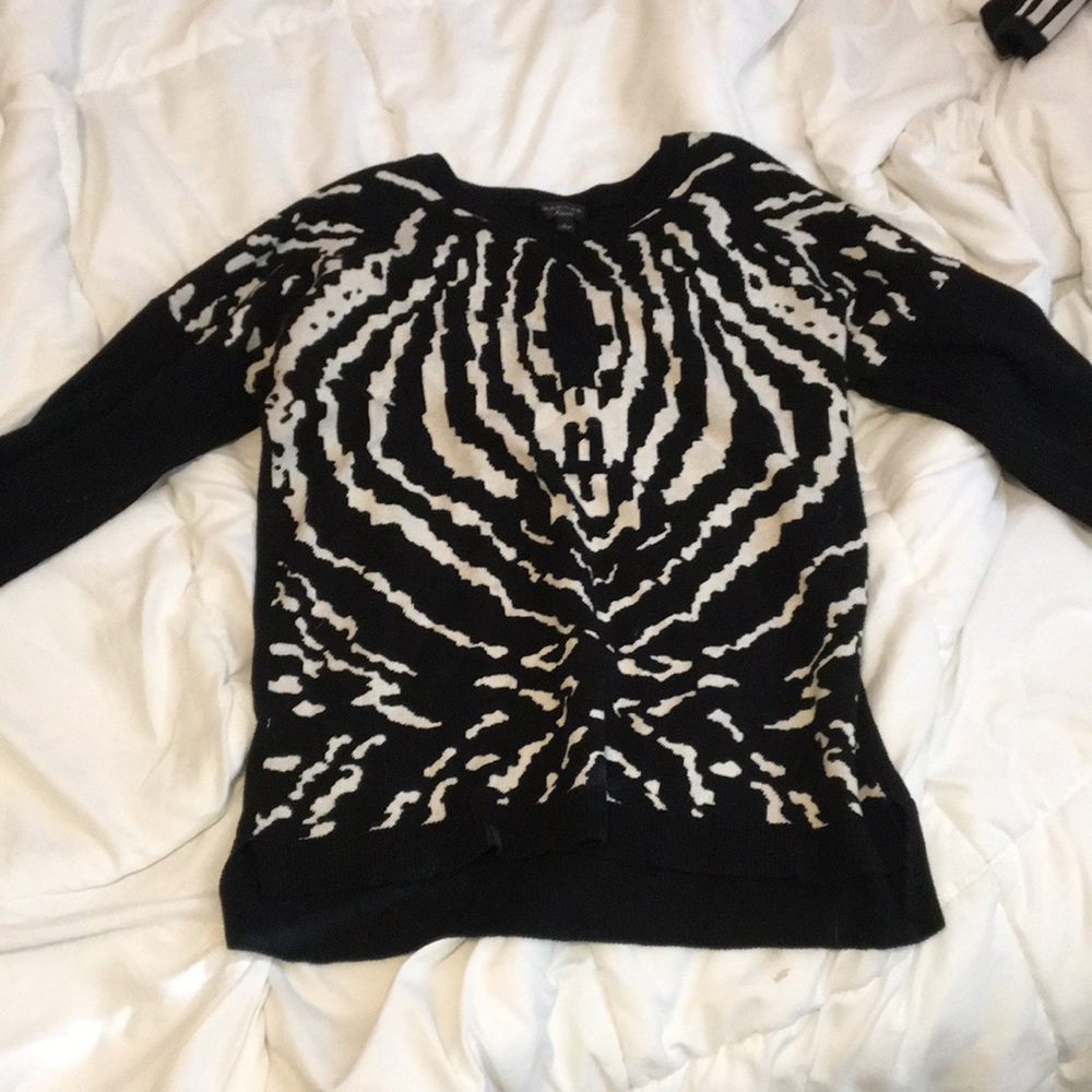 Detailed Knit Sweater